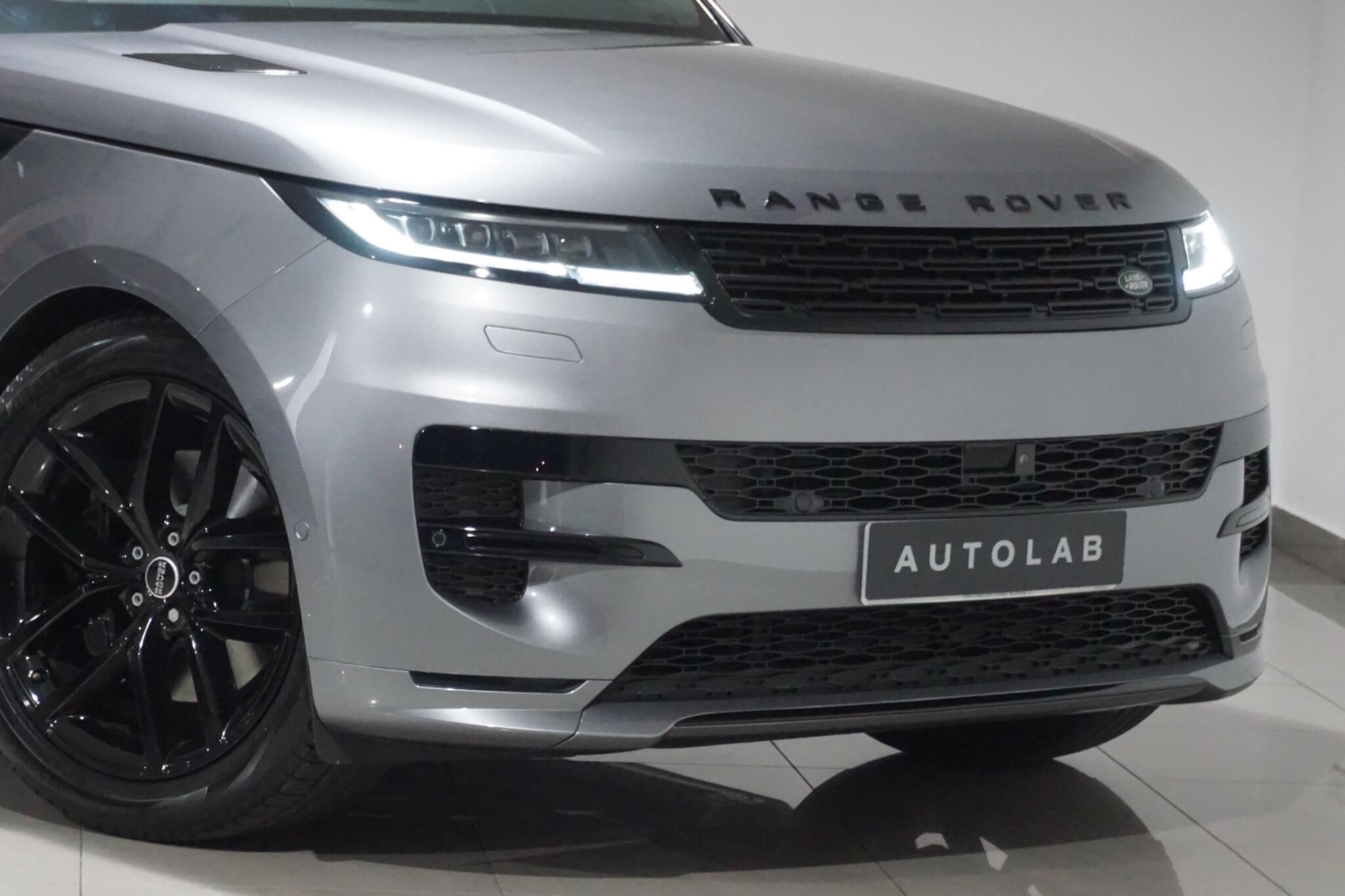 Land Rover Range Rover Sport 3.0 D300 MHEV Dynamic SE SUV 5dr Diesel Auto 4WD Euro 6 (s/s) (300 ps)